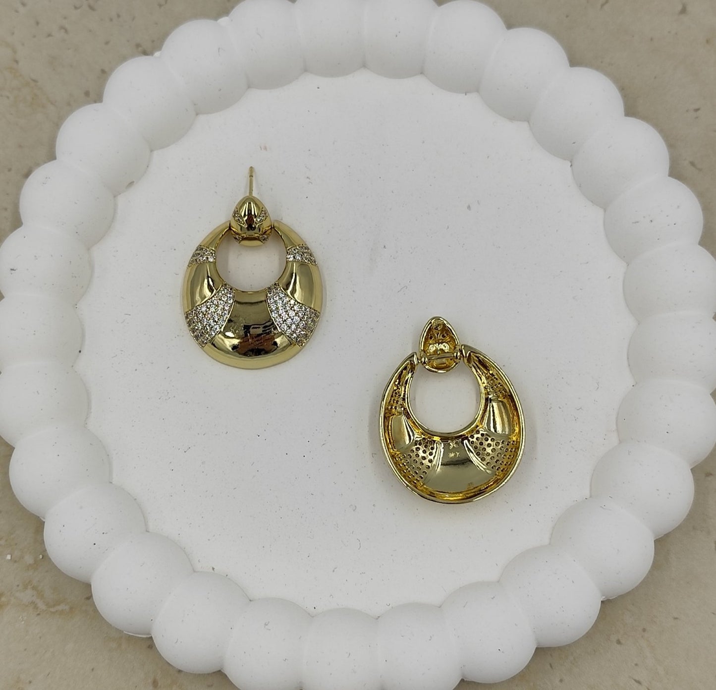 14 K Taş Detaylı Yuvarlak Küpe Xuping