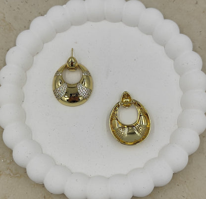 14 K Taş Detaylı Yuvarlak Küpe Xuping