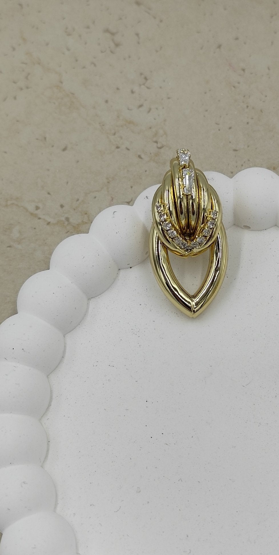 14 K Taş Detaylı Küpe Xuping