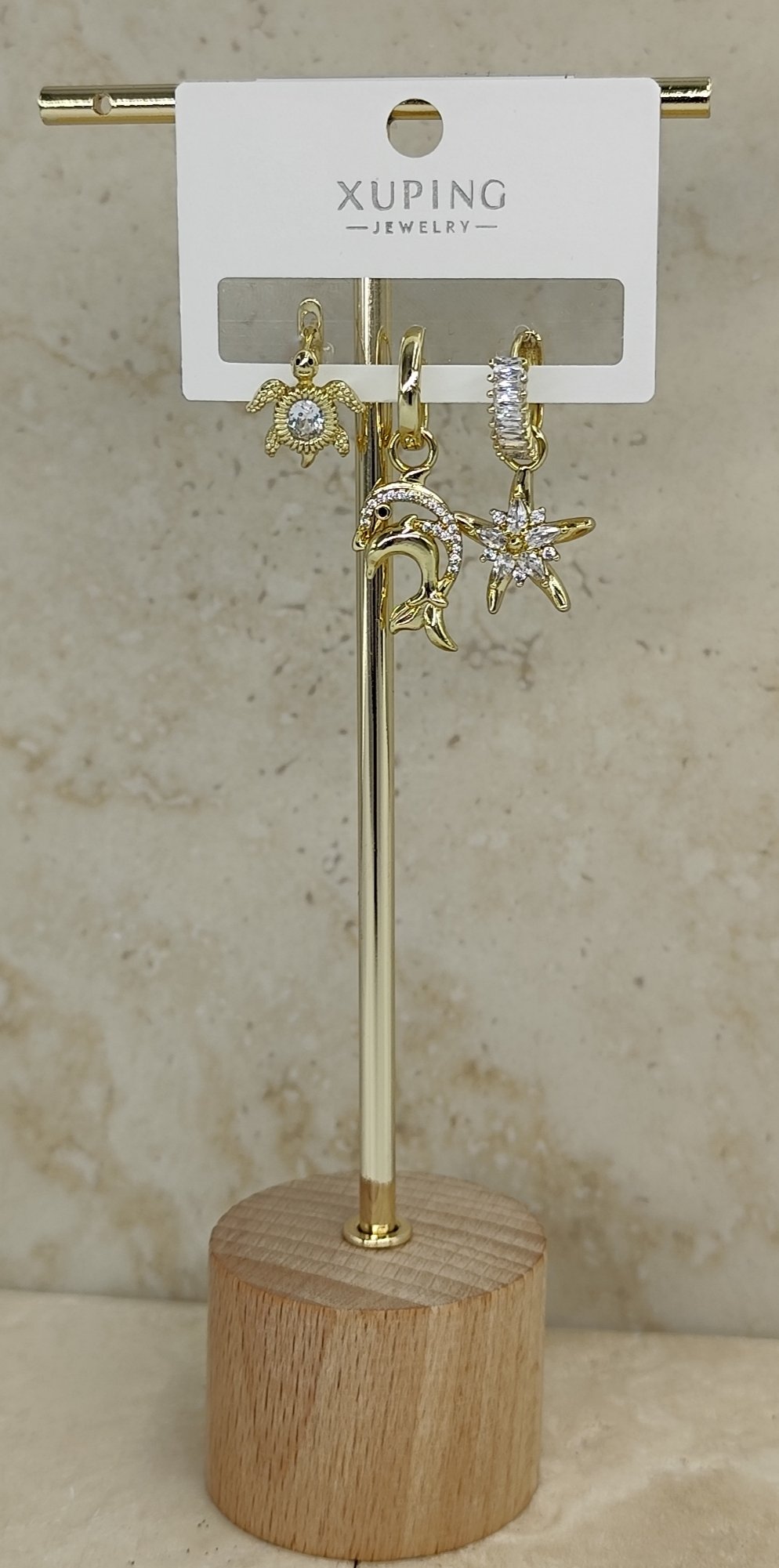 14 K Taş Detaylı 3'lü Küpe