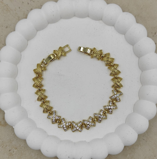 14 K Taş Detaylı Sonsuzluk İşareti Bileklik Xuping