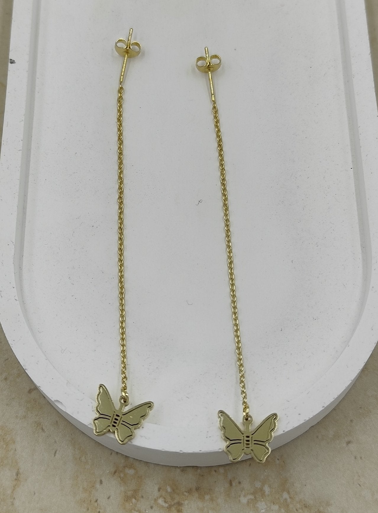 Gold Sallantılı Kelebek Çelik Küpe
