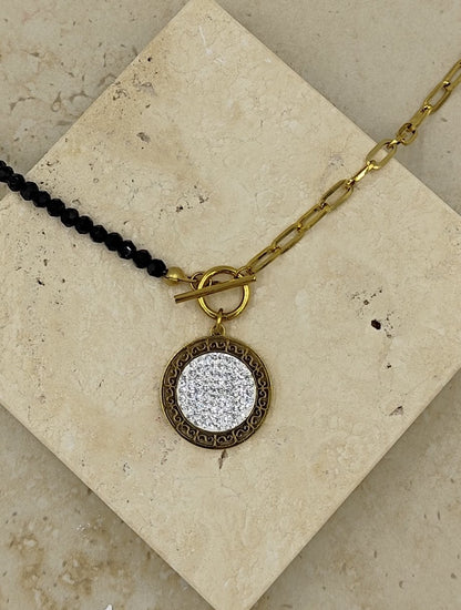 14 K Siyah Boncuklu Xuping Kolye