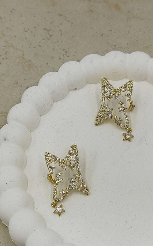 Taş Detaylı Ay Yıldız Küpe Gold