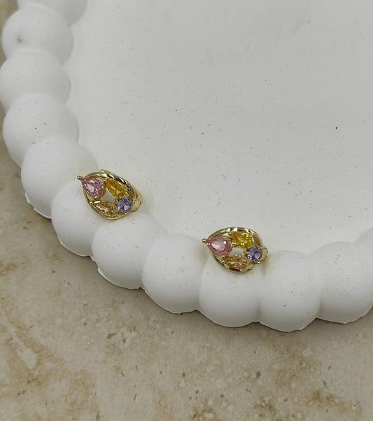Renkli Taşlı Gold Küpe