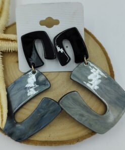 Alternative view of Siyah ve Gri Renkte Geometrik Küpe