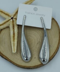 Alternative view of Gümüş Renkte Damla Küpe