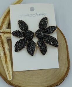 Alternative view of Siyah Taşlı Çiçek Küpe