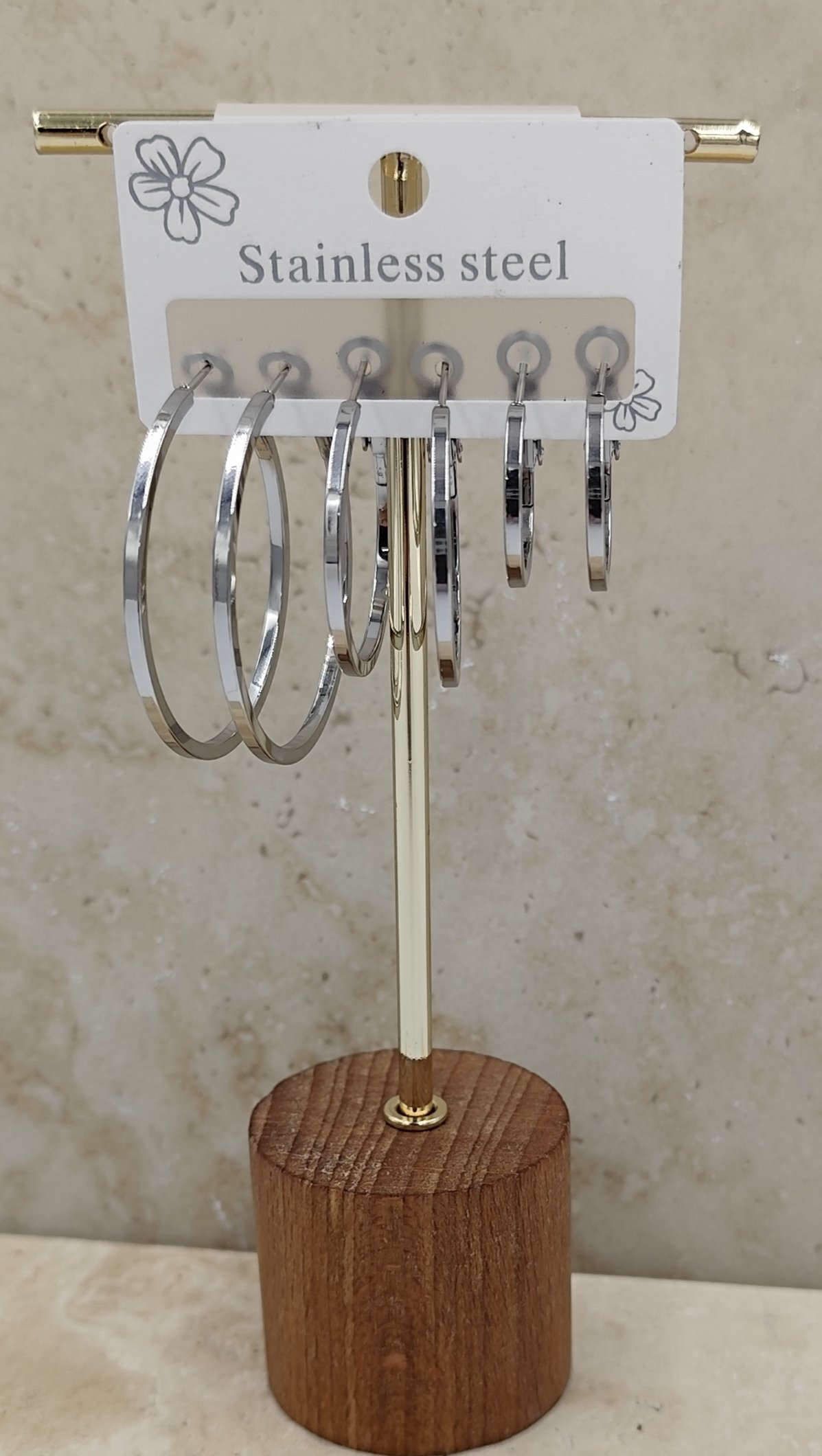 Gümüş Renkte 6'lı Çelik Halka Küpe - Görsel 3