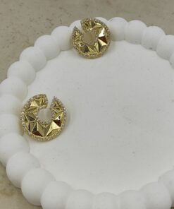 Alternative view of Taş Detaylı Geometrik Desenli "C" Şeklinde Küpe Gold